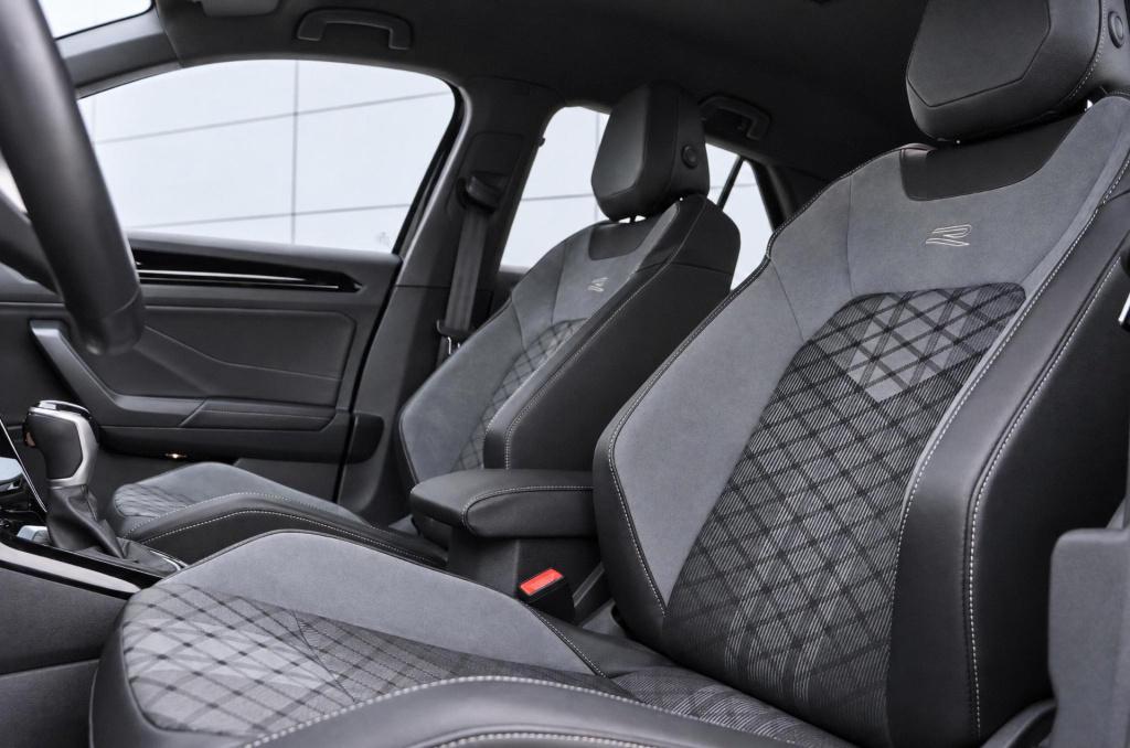 Volkswagen T-roc 1.5 tsi r-line business 150pk dsg7