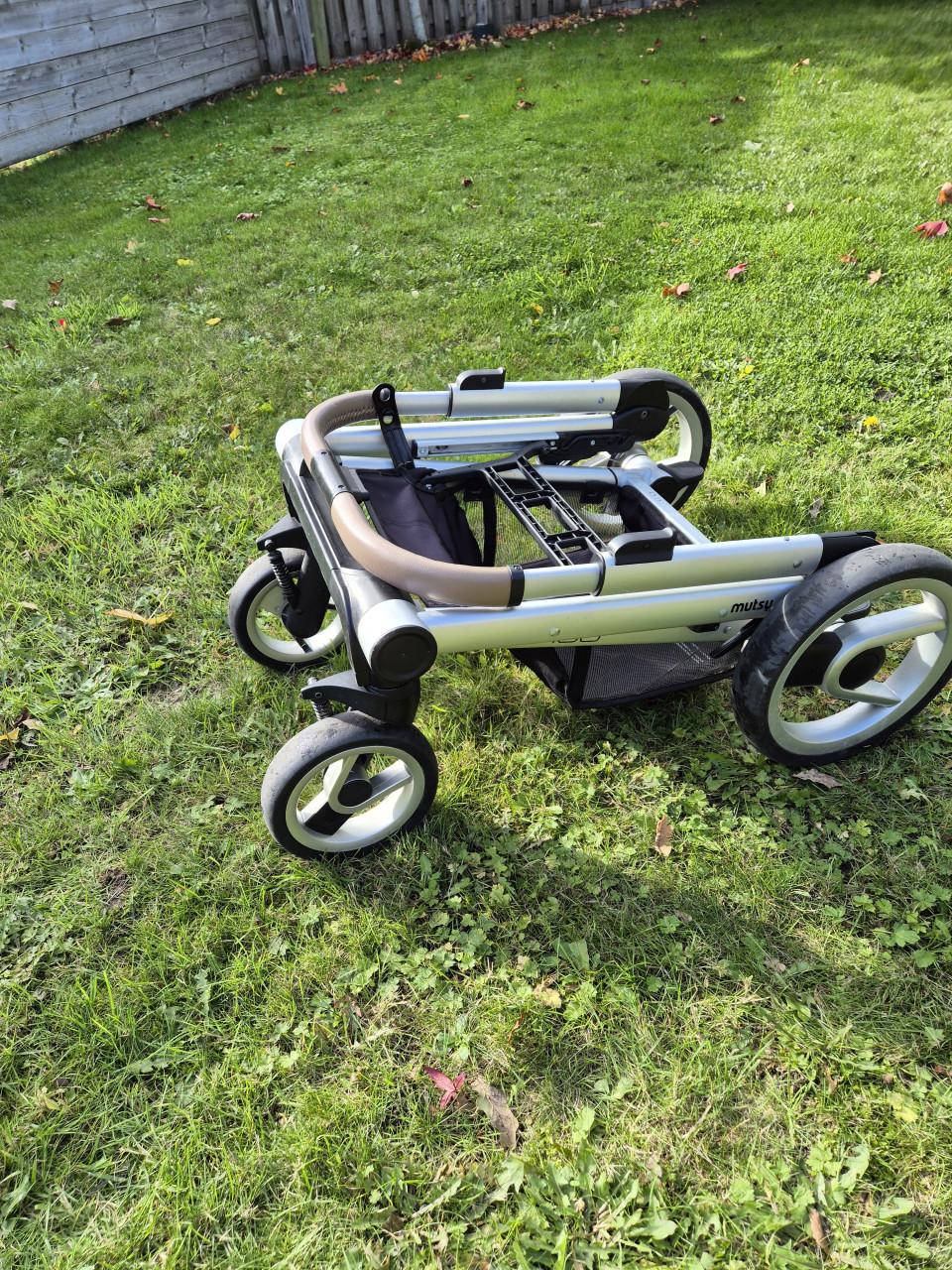 Mutsy Igo kinderwagen compleet