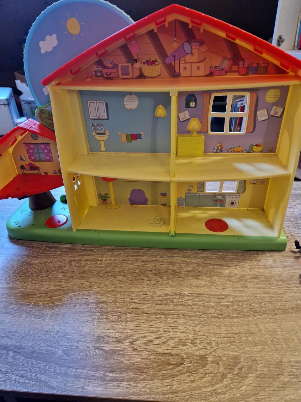 Peppa big ( Poppenhuis) te koop