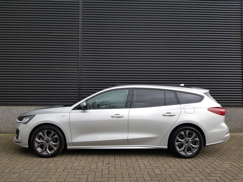Ford Focus wagon st-line x 1.0 ecoboost