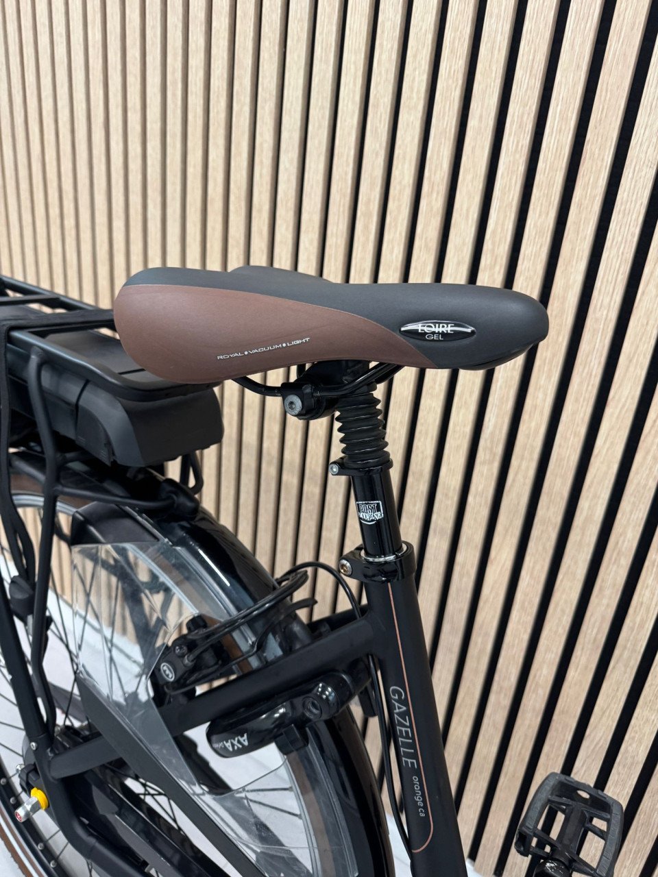 Gazelle Orange C8 Bosch Active Line Plus 400Wh 49CM 2608KM