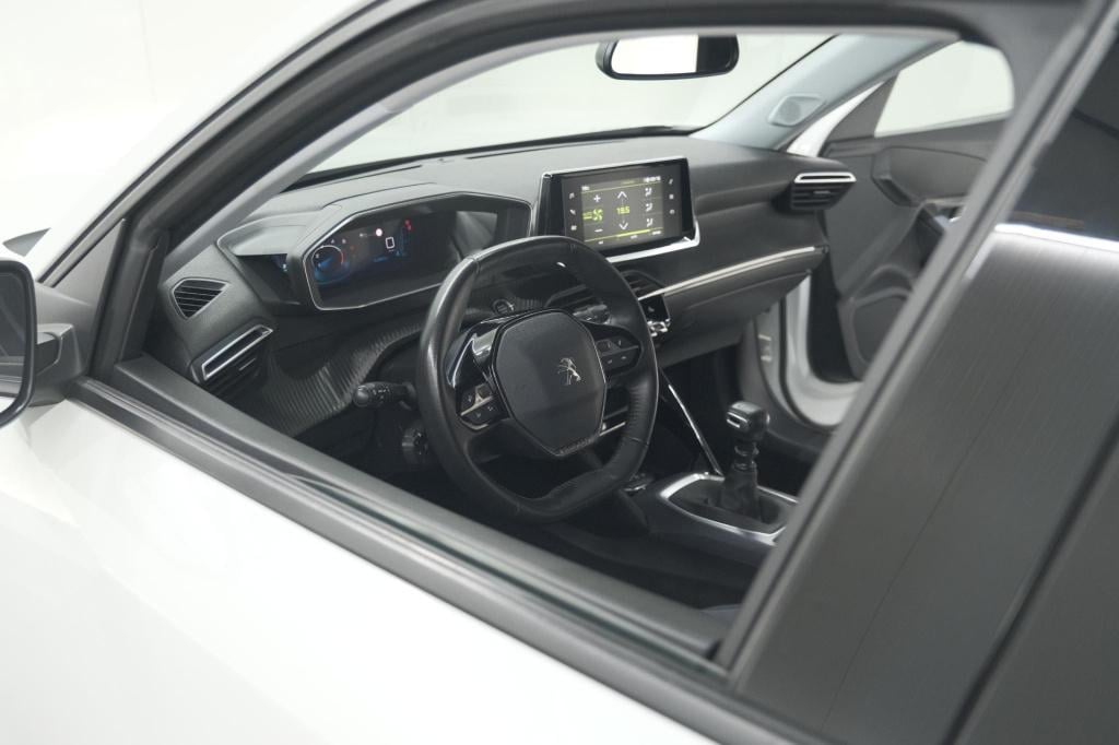 Peugeot 2008 puretech 130 allure | camera | adaptieve cruise control | stoe