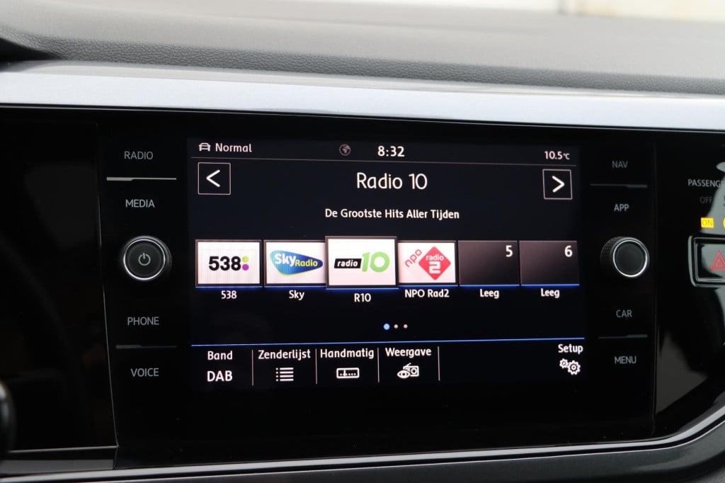 Volkswagen Polo 1.0 tsi highline business r-line advance dsg7
