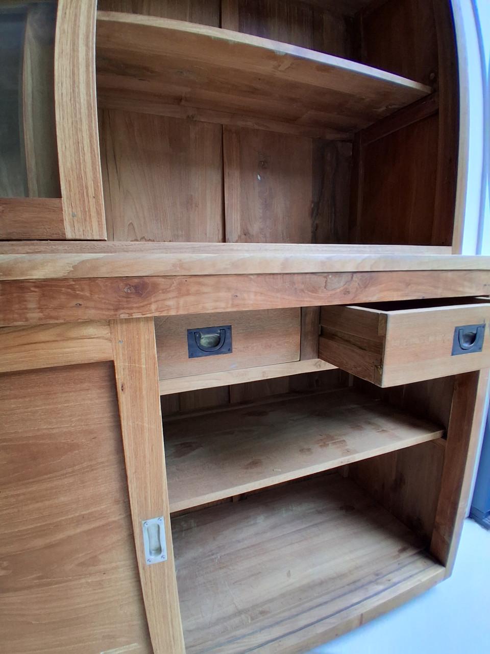 Teakhouten buffetkast