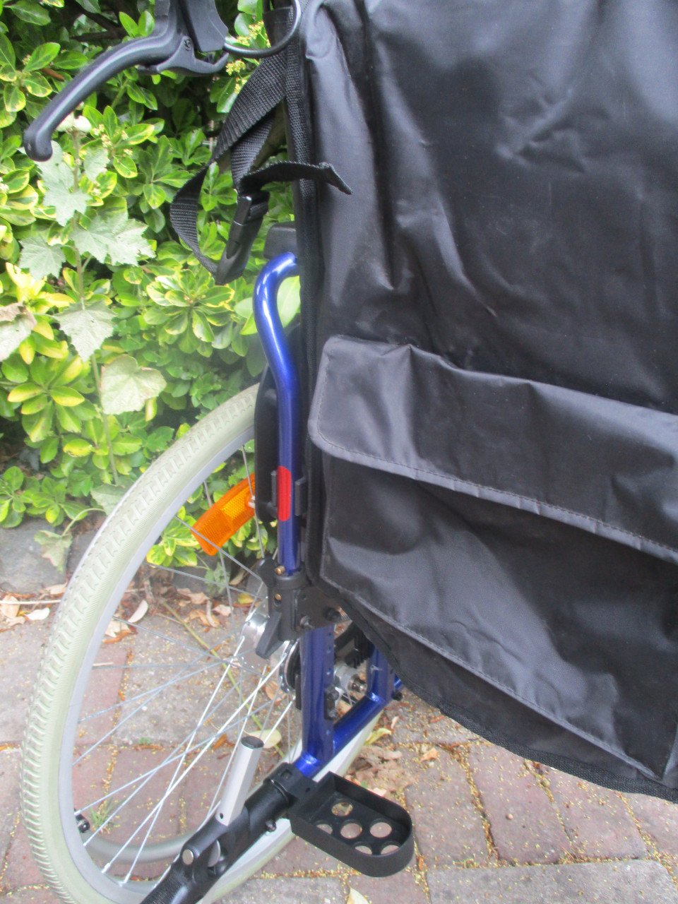 Rolstoel van hoge kwaliteit met trommel remmen te koop