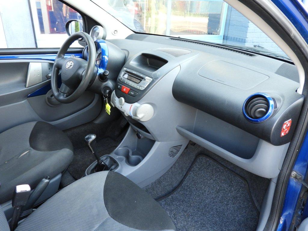 Toyota Aygo 1.0-12v +