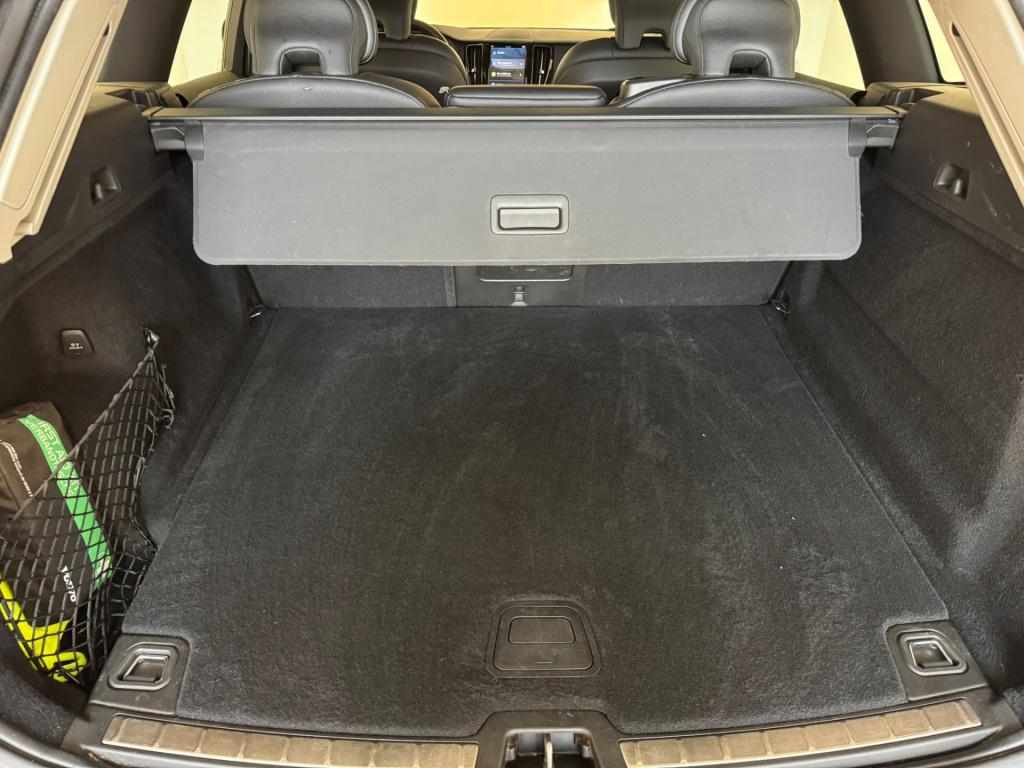 Volvo XC60 2.0 b4 business pro