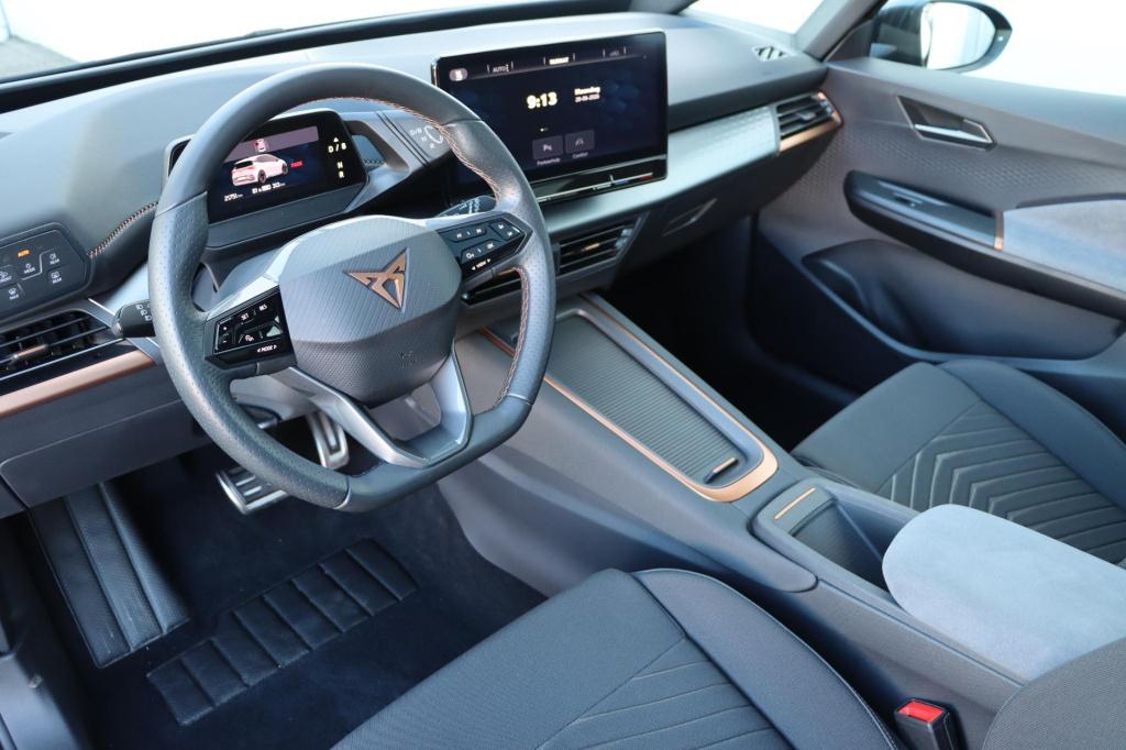 Cupra Born business 62 kwh 204 pk | soh 96,6% |