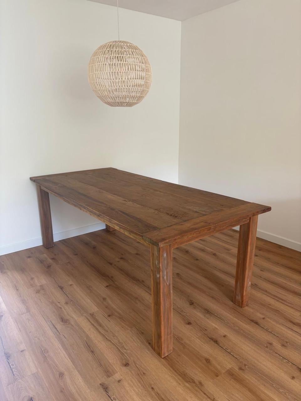 Mooie teakhouten eettafel
