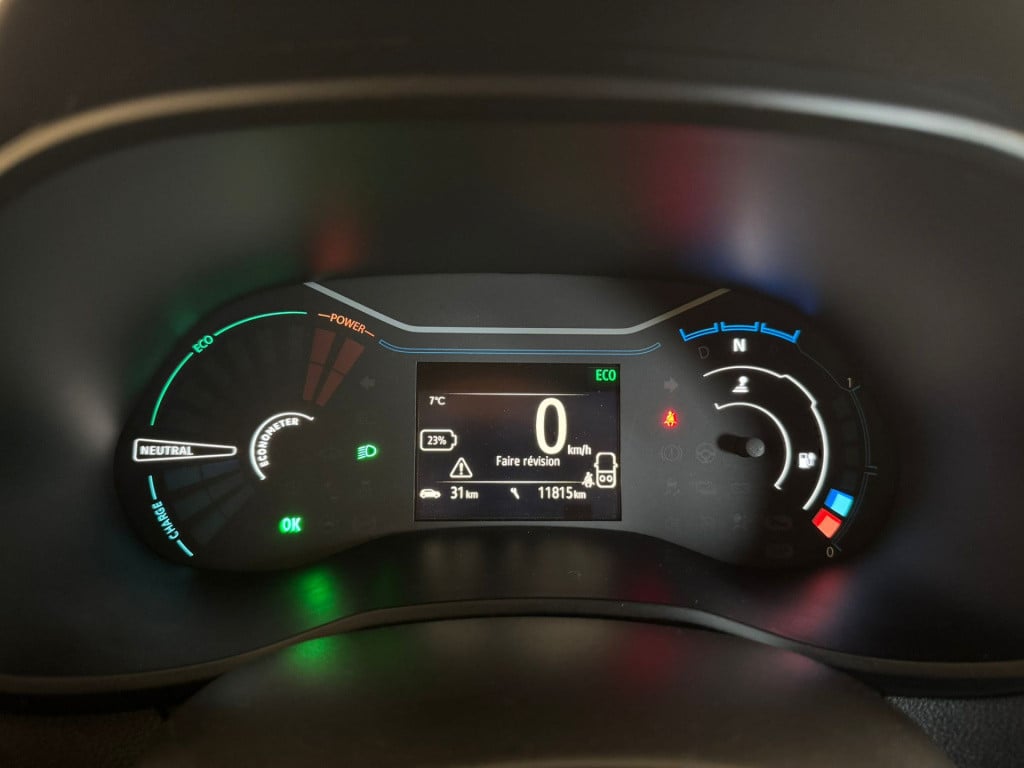 Dacia Spring comfort plus 27 kwh