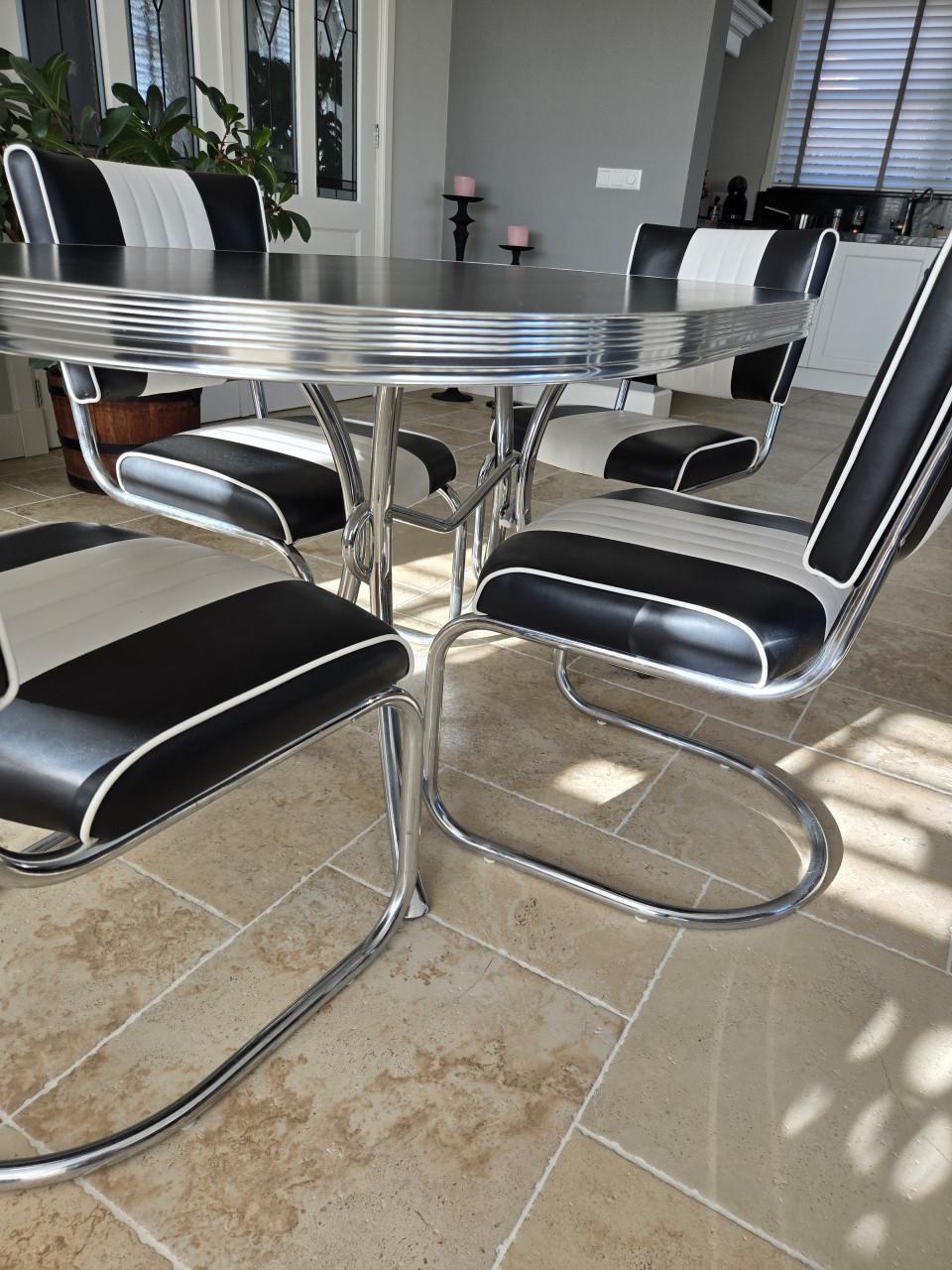 Iconische Bel Air eethoek – jaren ’50 stijl