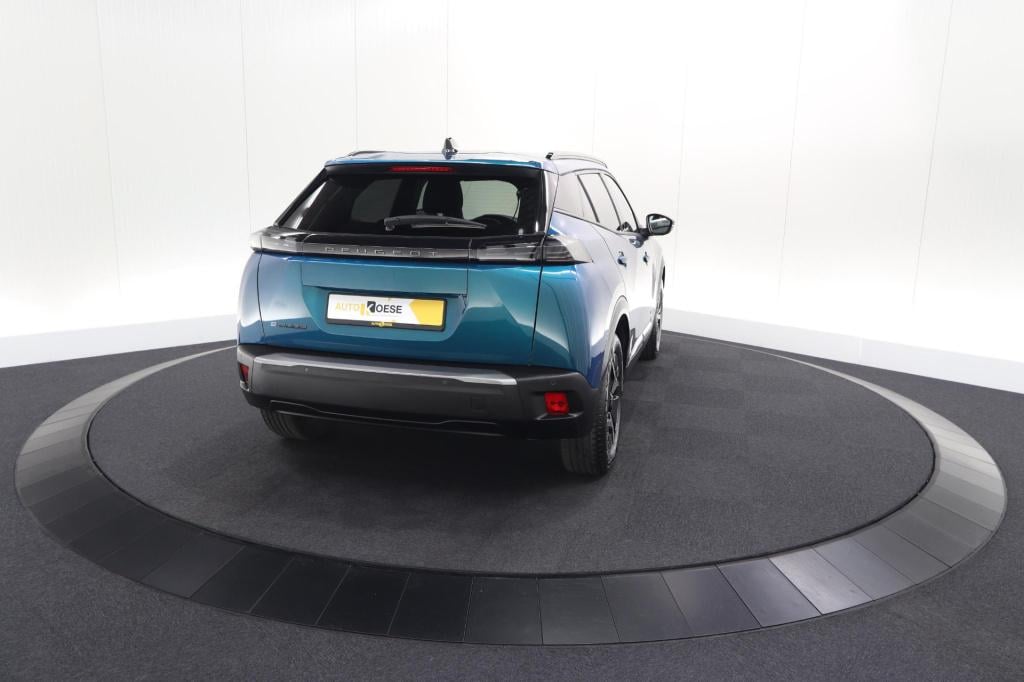 Peugeot E-2008 ev allure avantage 54 kwh | 98% soh | 11 kw lader | apple ca