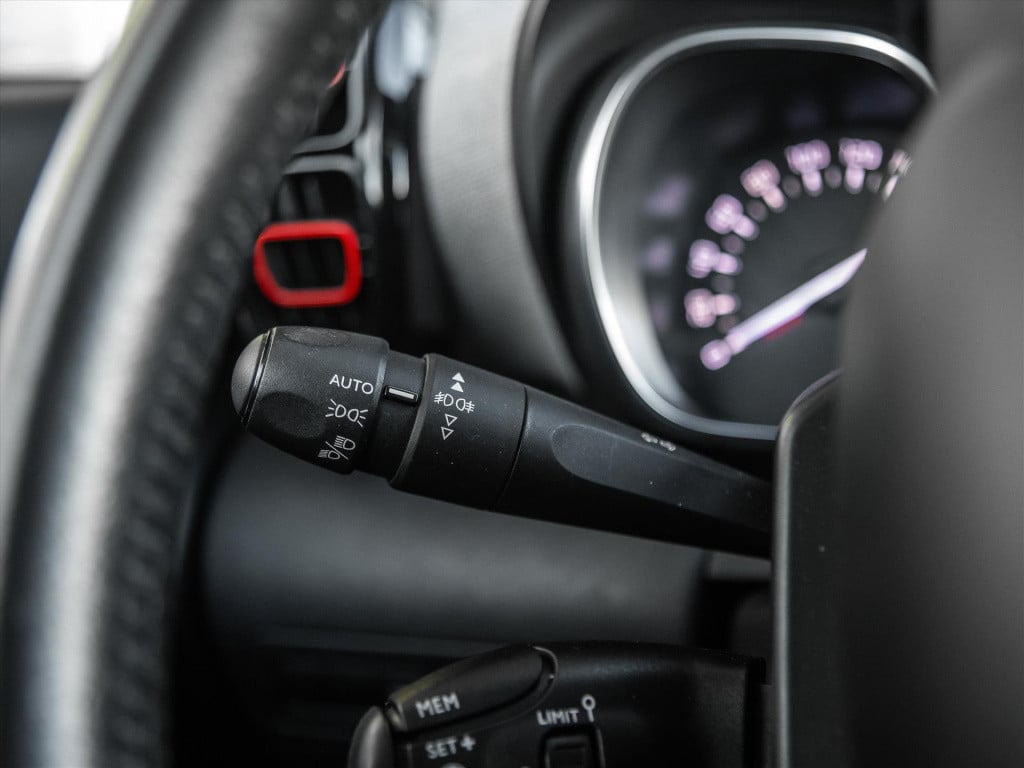 Citroen C3 Aircross 1.2 puretech 110pk feel automaat | navigatie | trekhaak