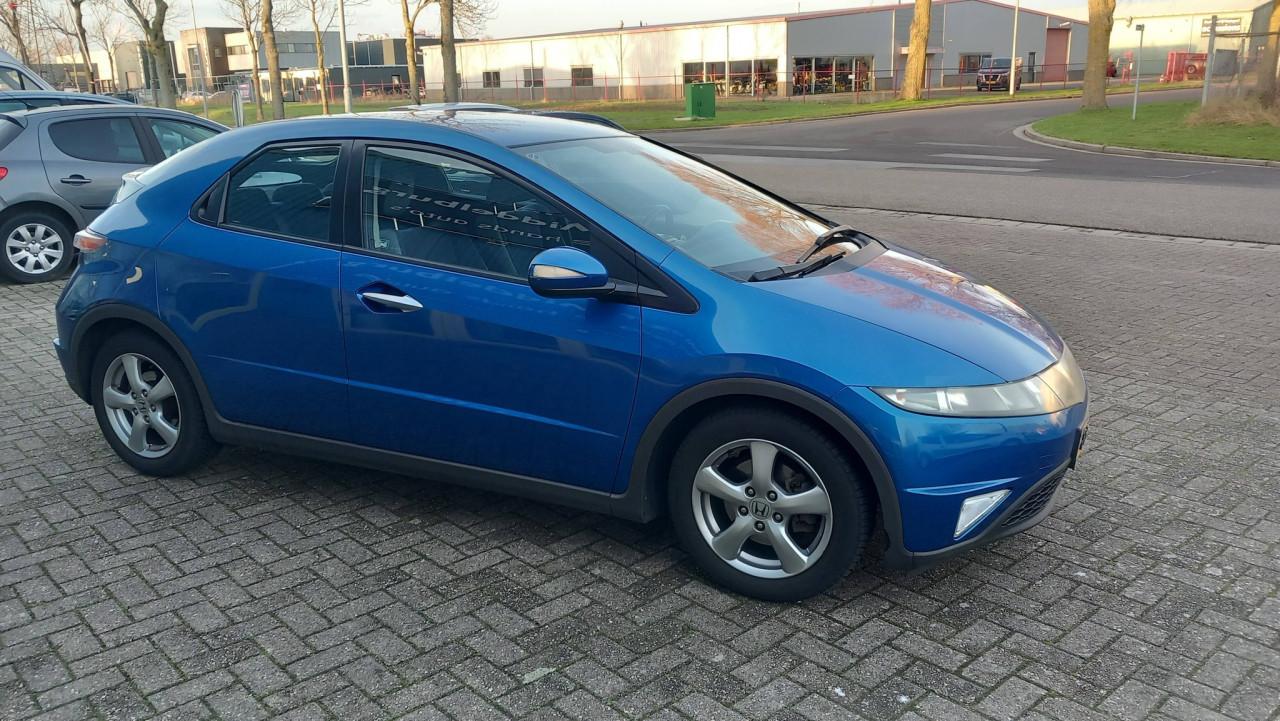 Honda Civic 1.4 Sport 5deurs bj:2006 airco lm-velgen i.z.g.st