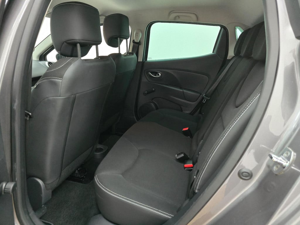 Renault Clio 0.9 tce met cruisecontrol en trekhaak | tweedehands renault cl