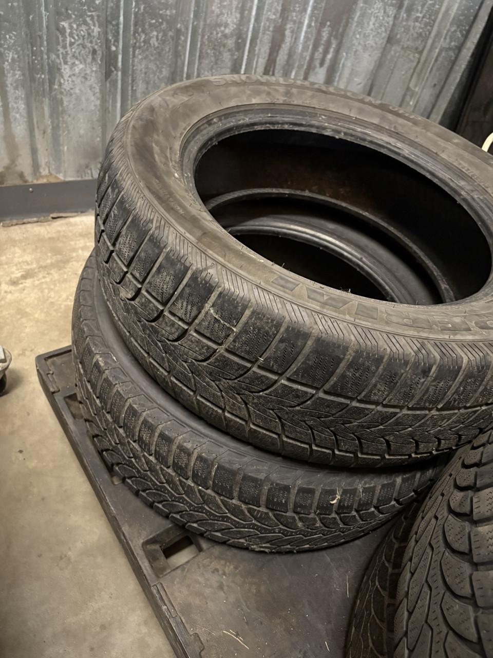 Banden met velgen Landrover Discovery 3