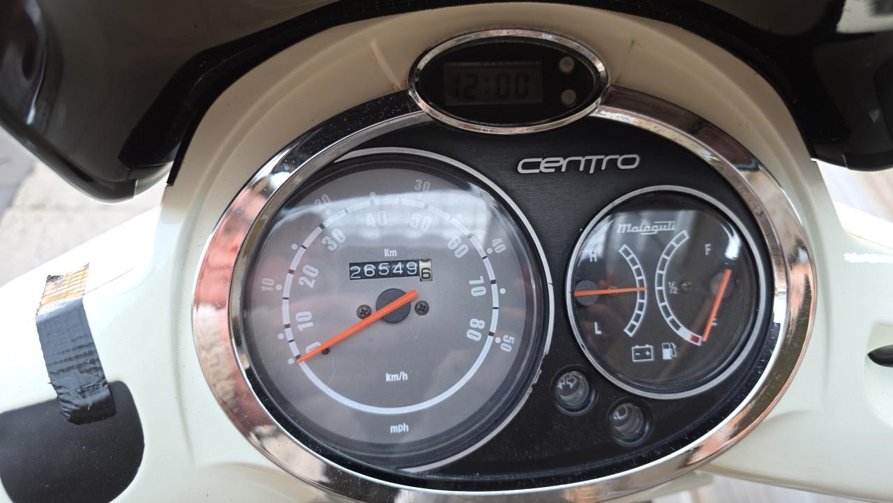 Malaguti Centro scooter wit