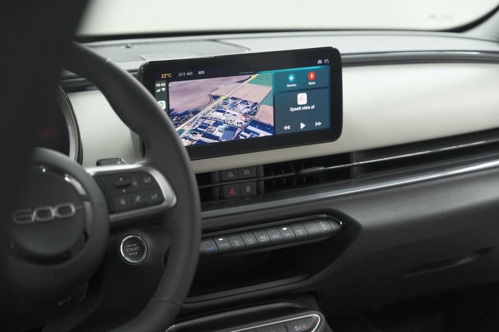 Fiat 600 1.2 hybrid 100 dct6 la prima | camera | adaptieve cruise control |