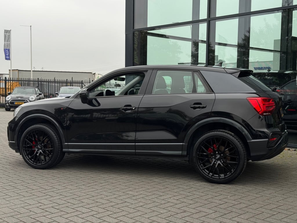 Audi Q2 35 tfsi matrix led * camera * stoelverwarming * acc * keyless