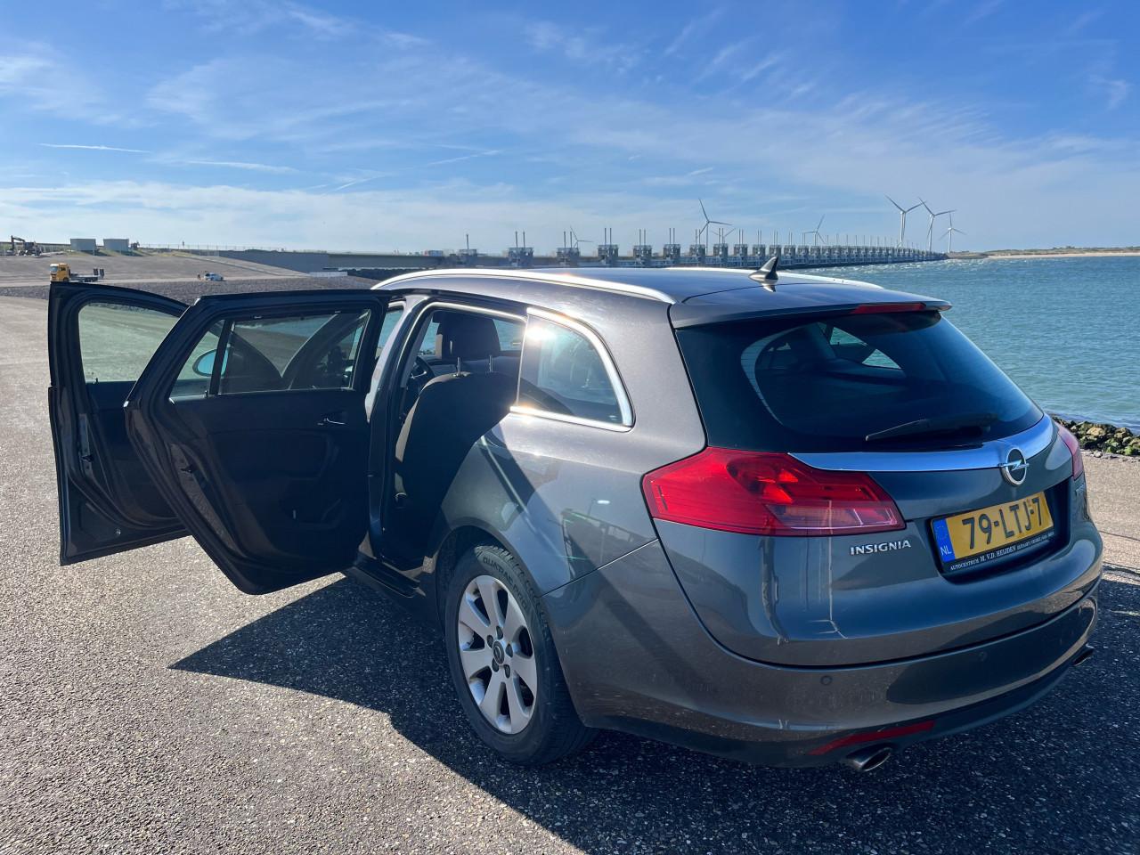 Opel Insignia 1.6 Turbo Ecotec 180pk 2010 Grijs
