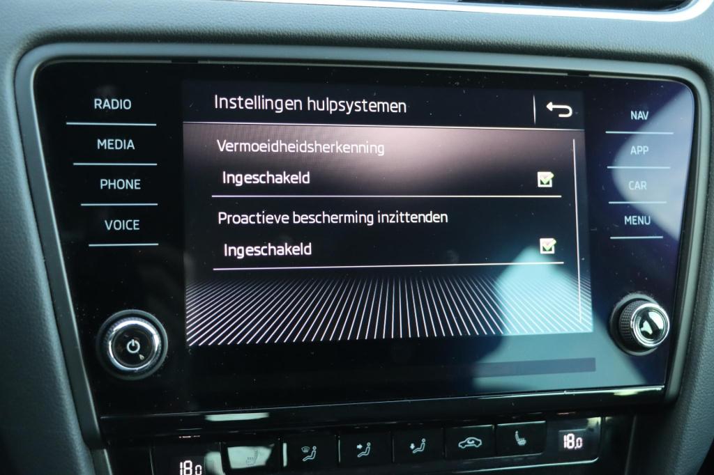 Skoda Octavia combi 1.0 tsi greentech business edition