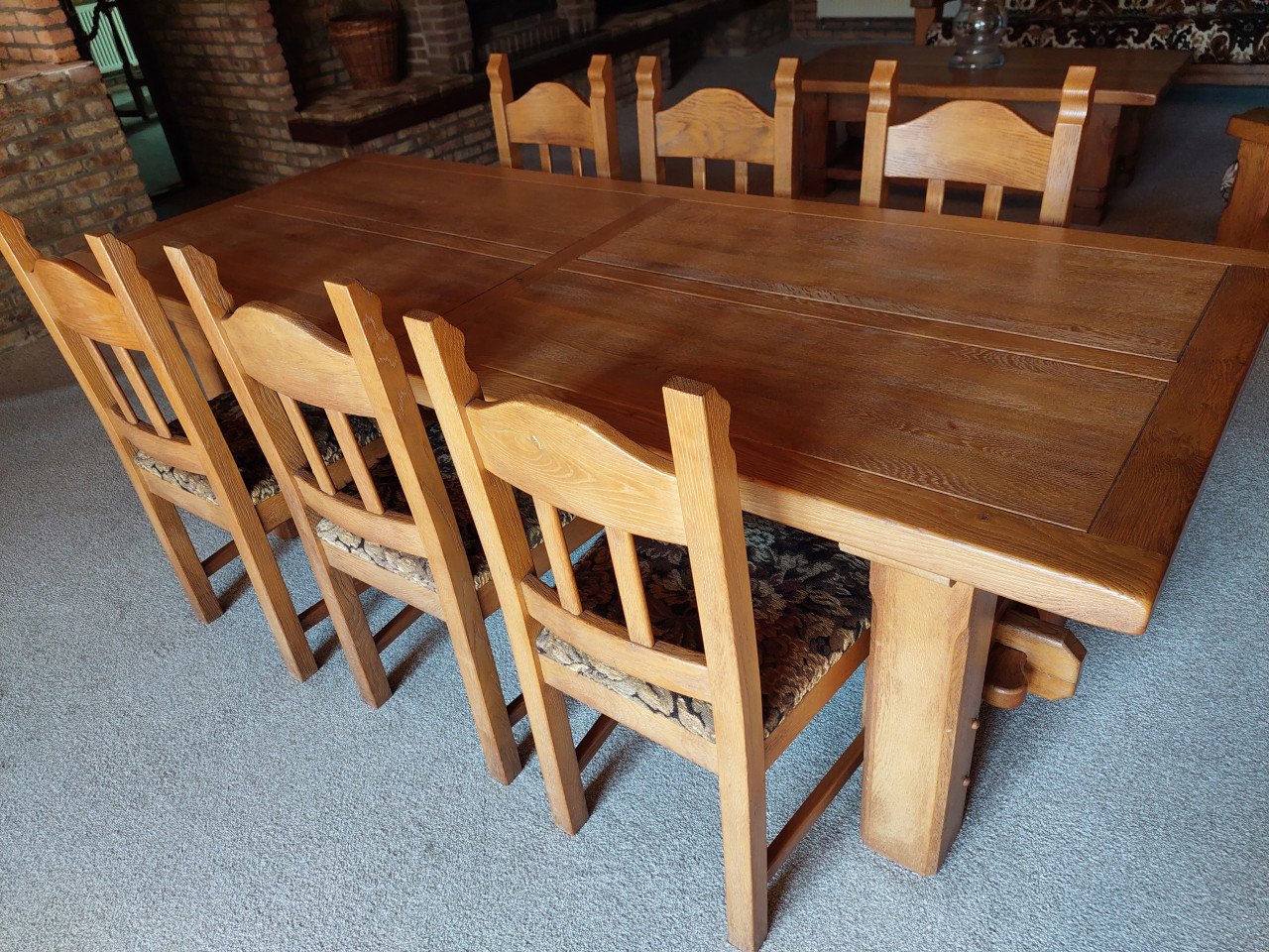 Eiken eettafel te koop