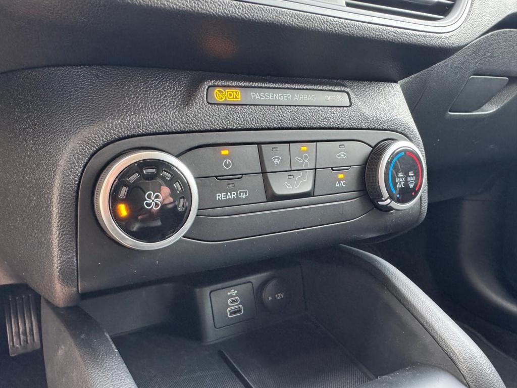 Ford Focus wagon 1.0 eb connected