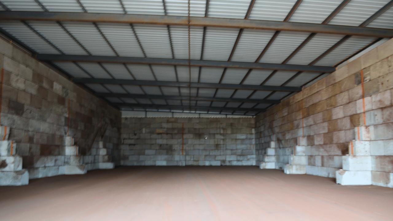 TE HUUR: loodsruimte voor breakbulk en/of droge bulk