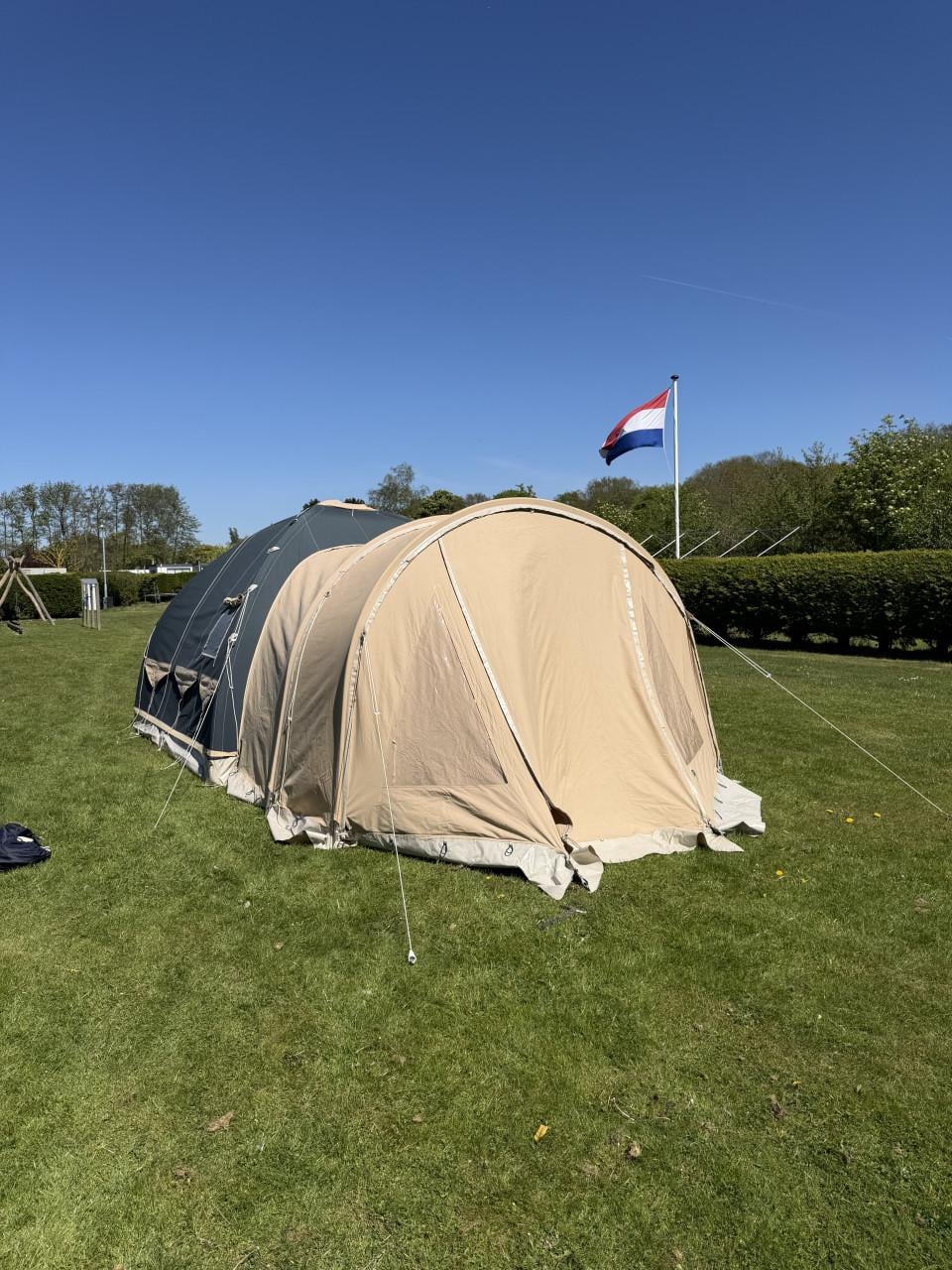 Karsten tent (3.80 x 3.80 m) in zeer goede staat