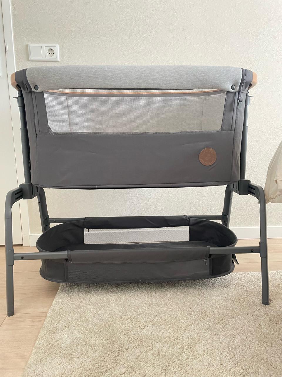 Maxi-Cosi Iora - Co-sleeper - Beyond Graphite