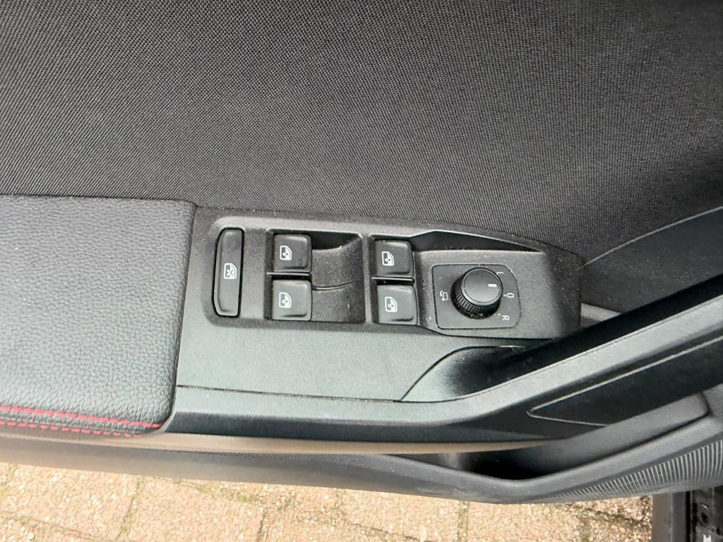 Seat Arona 1.0 tsi fr business intense