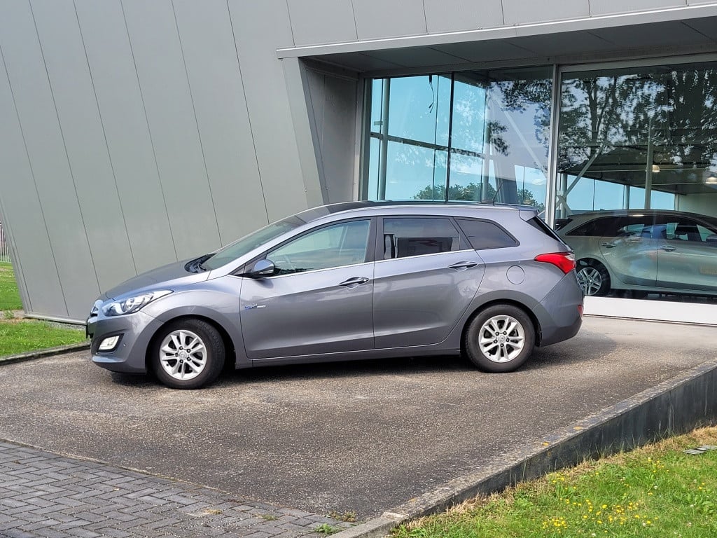 Hyundai I 30 wagon 1.6 gdi business ed.