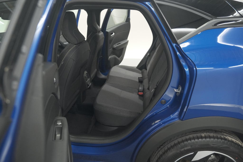 Renault Captur mild hybrid 160 edc techno | camera | navigatie | apple carp