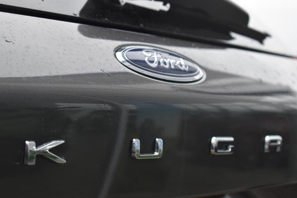 Ford Kuga 2.5 phev st-line | elektrisch wegklapbare trekhaak | climate cont