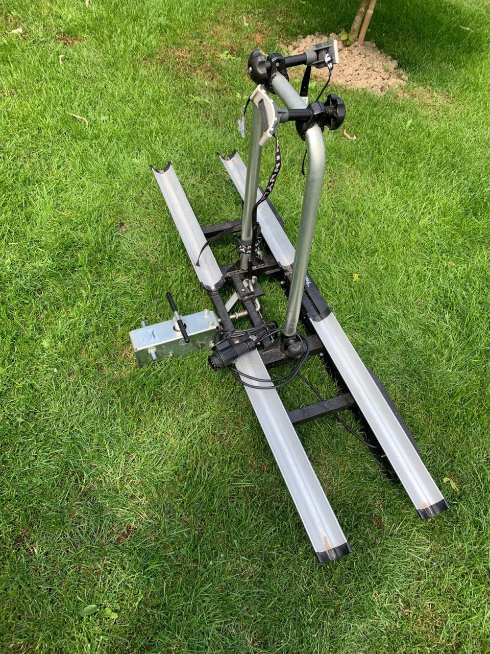 Twinny Load e-Base