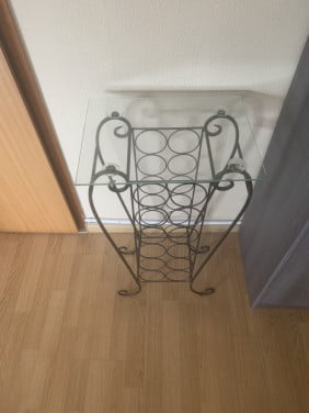 Te koop: wijnrek