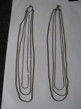 2 Halskettingtjes.