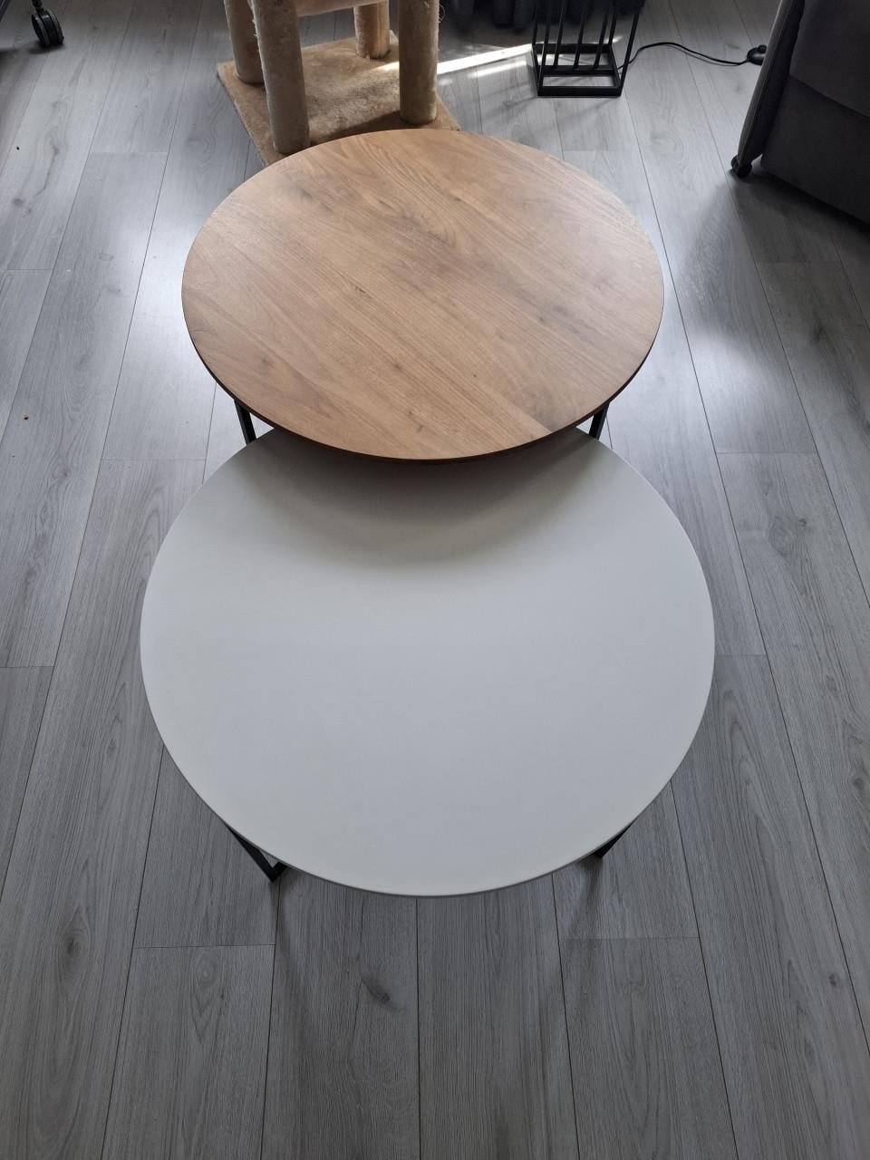 Wandmeubel, eettafel, salontafel