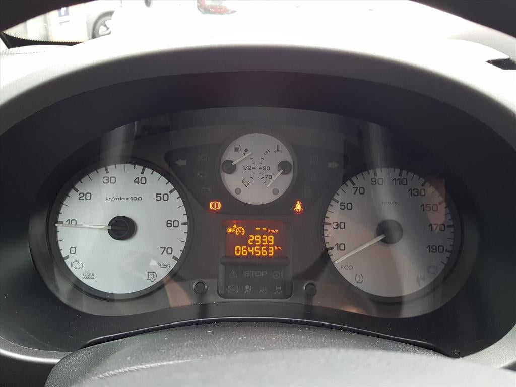 Citroen Berlingo live 1.2 puretech 110pk s&s airco | cruise control | bluet