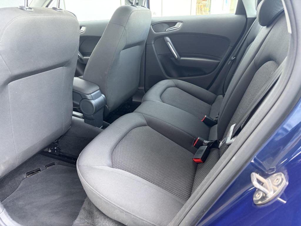 Audi A1 Sportback 1.0 tfsi adrenalin s-line/automaat/navi/clima