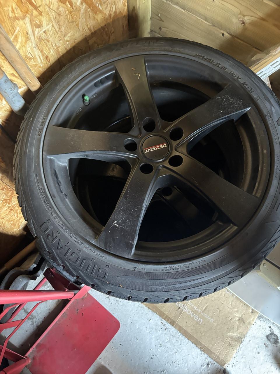 18 inch zwarte Dezent velgen