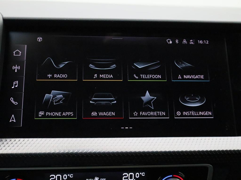 Audi A1 Sportback 1.0 25 tfsi 70kw attraction | virtual cockpit | apple car