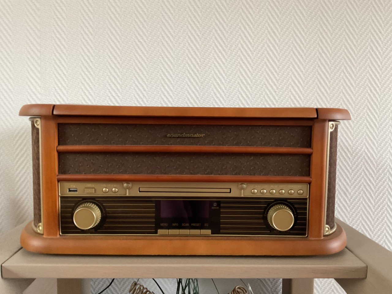 Retro saundmaster drie in een.