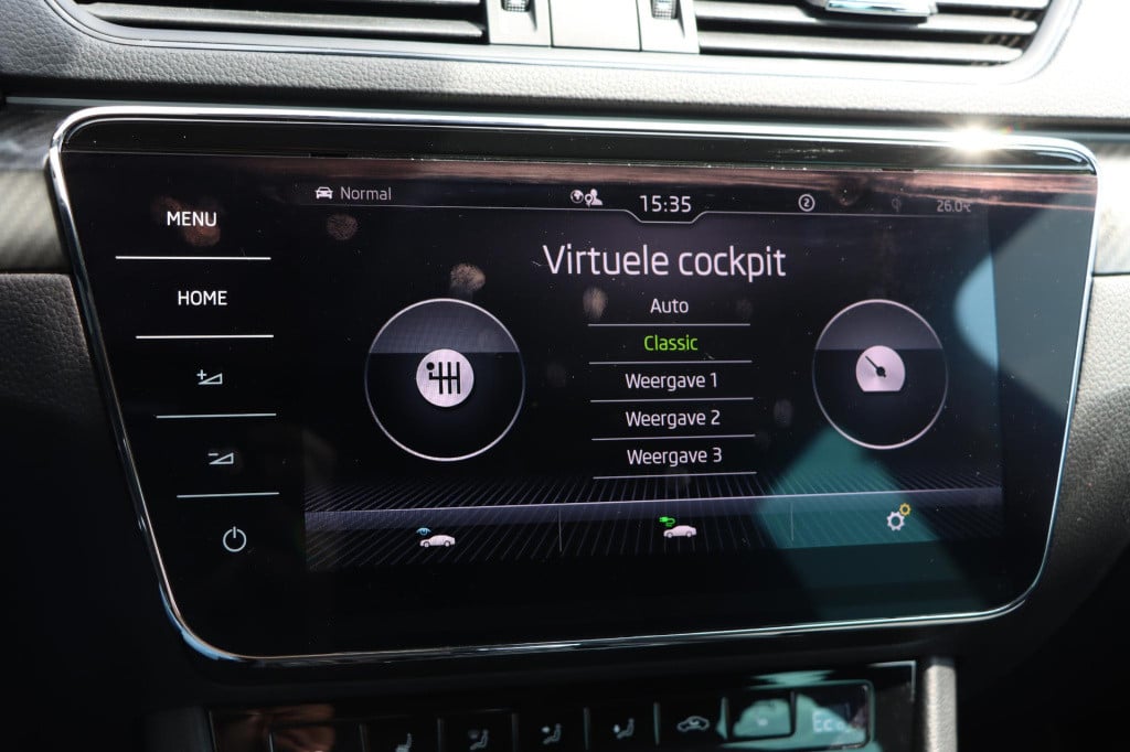 Skoda Superb combi 1.4 tsi iv sportline 218pk dsg6