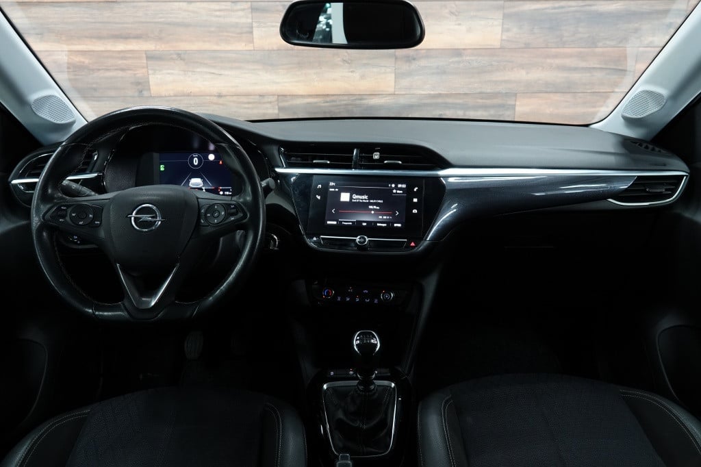 Opel Corsa 1.2 gs line | cruise | carplay | camera | pdc |