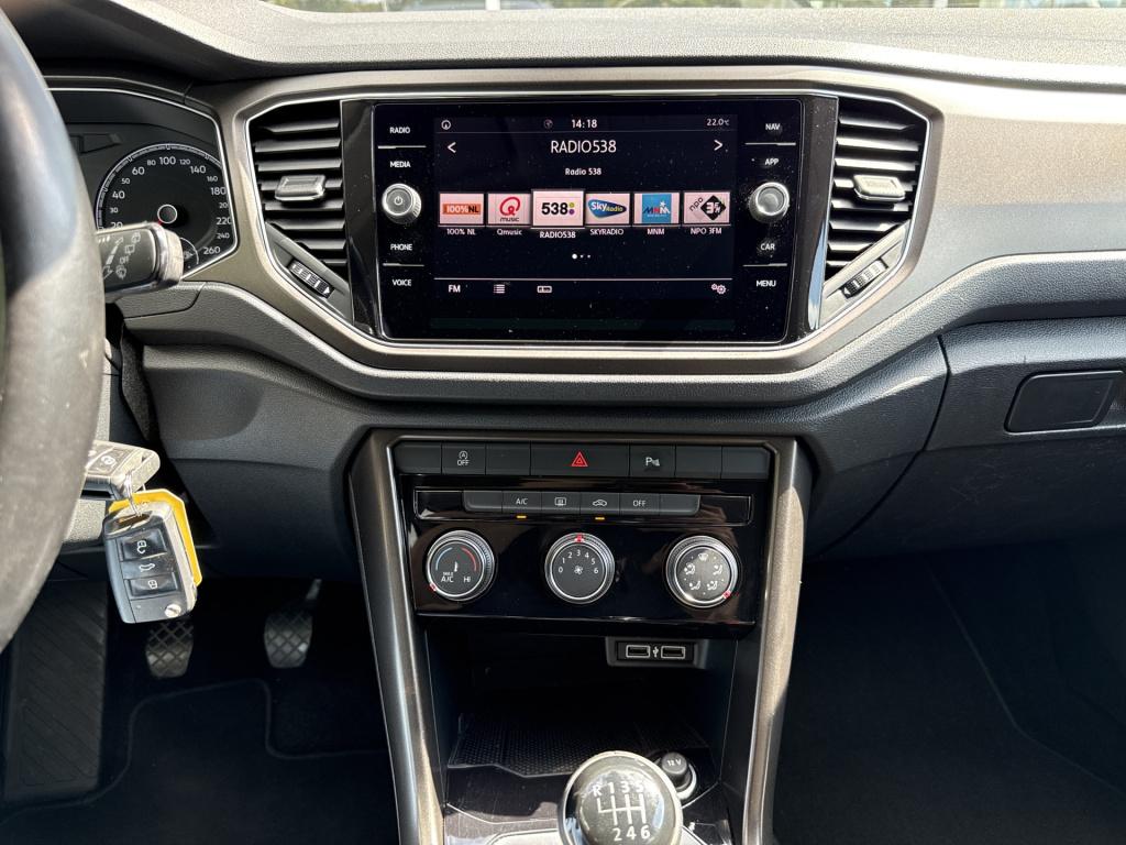 Volkswagen T-roc 1.0 tsi style | adapt. cruisec. | navi | carplay | pdc