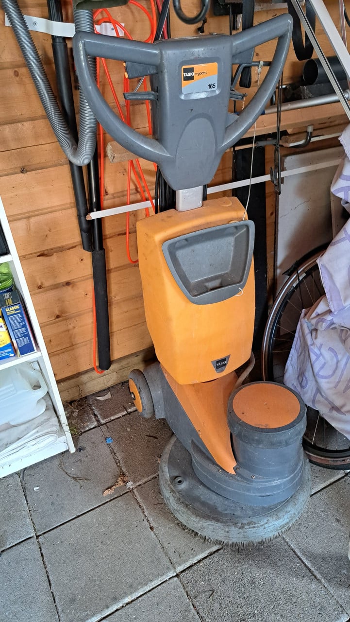 Taski schrobmachine