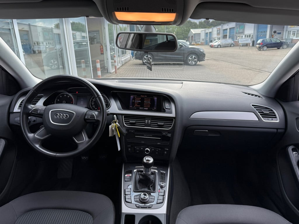 Audi A4 avant 1.8 tfsi business edition