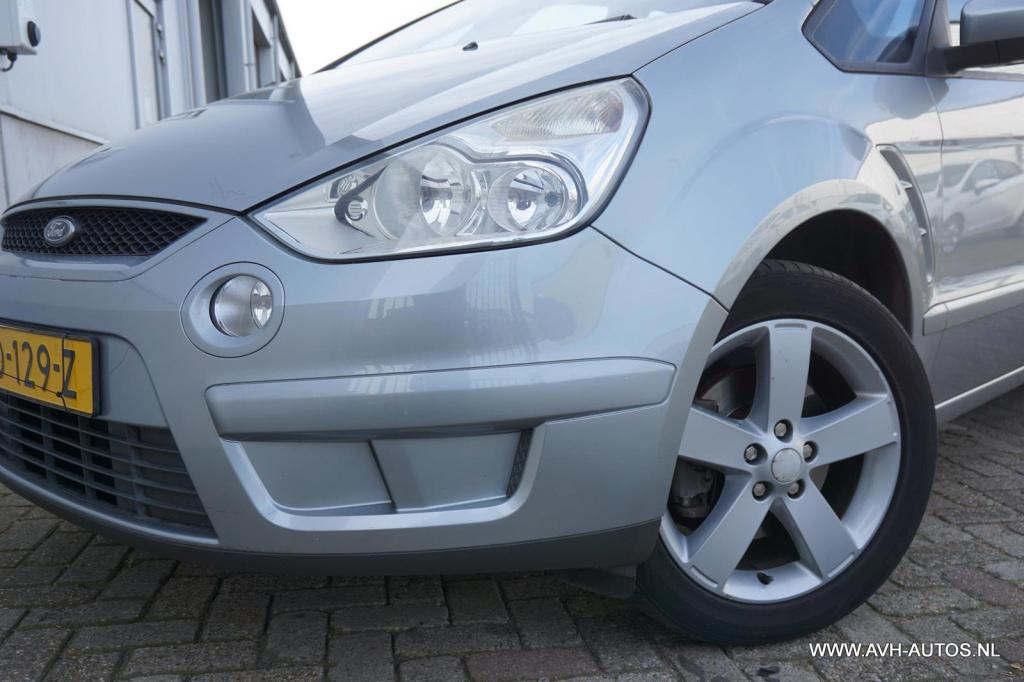 Ford S-Max 2.0-16v