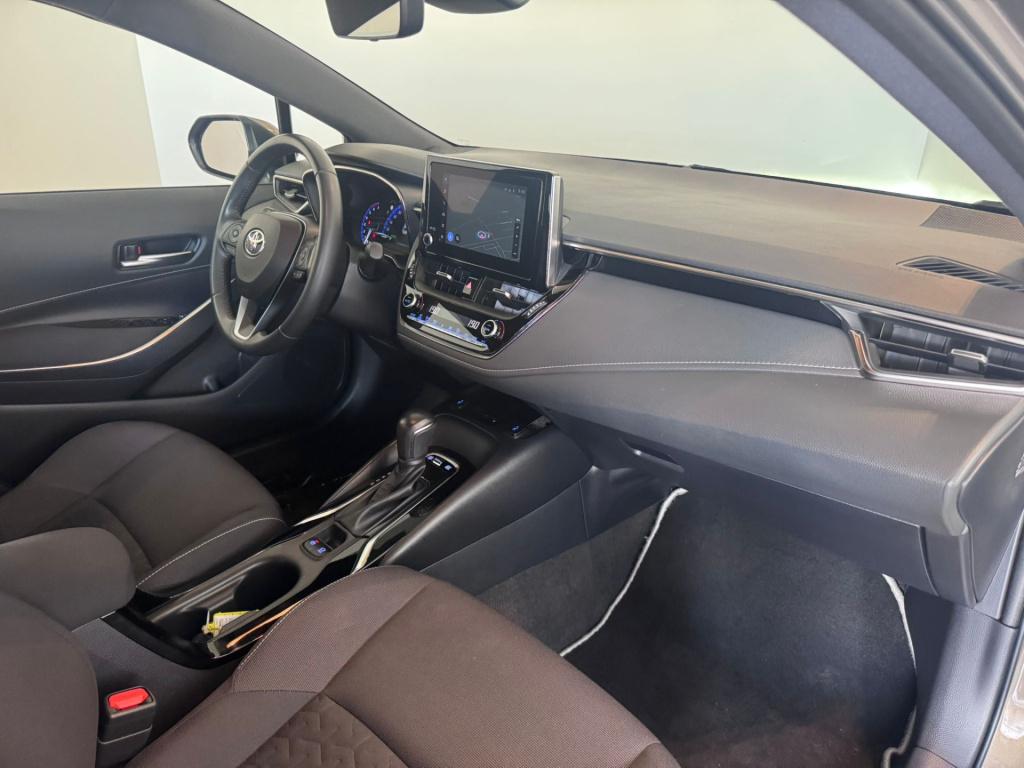 Toyota Corolla Touring Sports 1.8 hybrid business